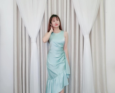 khách diện đầm nhà em