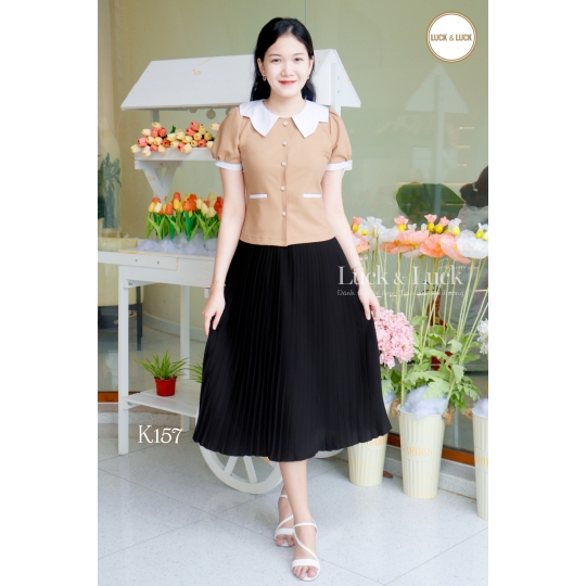 Áo sơ mi phối cổ 