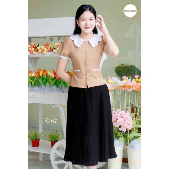 Áo sơ mi phối cổ 