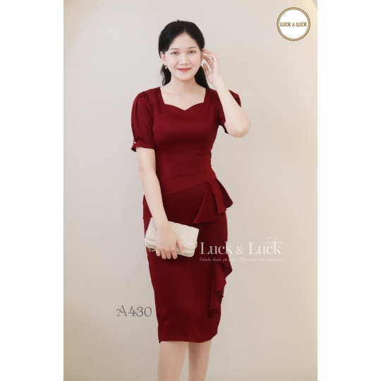 Đầm body công sở