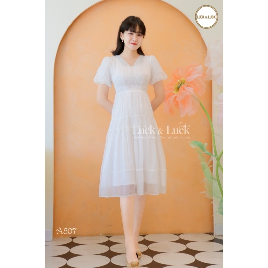 ĐẦM CỔ V TAY BÍ DÚN NGỰC