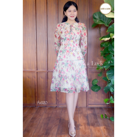 ĐẦM HỌA TIẾT HOA
