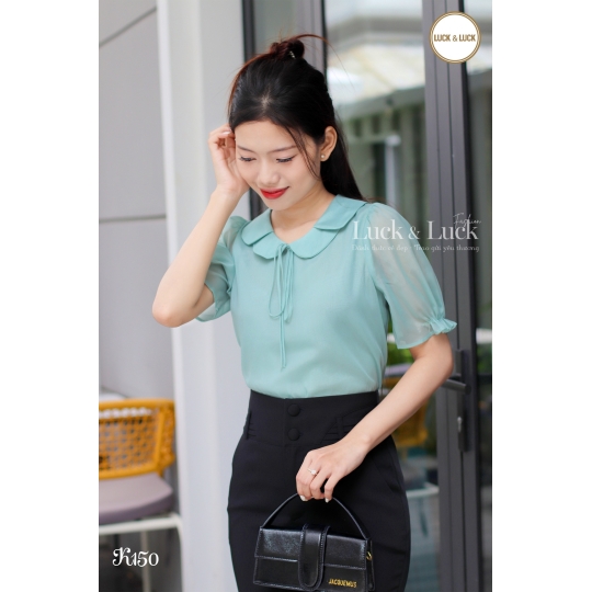 Áo sơ mi tay bồng cổ sen màu Xanh