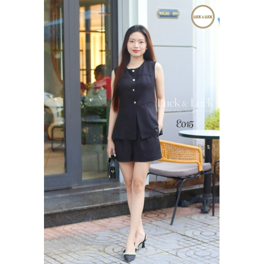 Set áo croptop và quần ngắn - Màu Đen