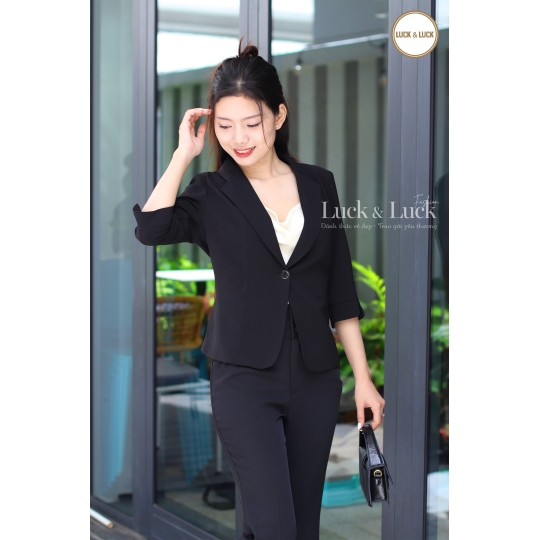 Áo vest tay lỡ - Màu đen