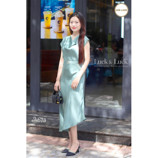 Đầm lụacổ đổ cài lưng - Màu Xanh Ngọc