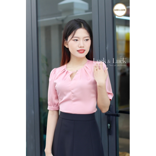 Áo lụa ngắn tay cổ v - Màu Hồng