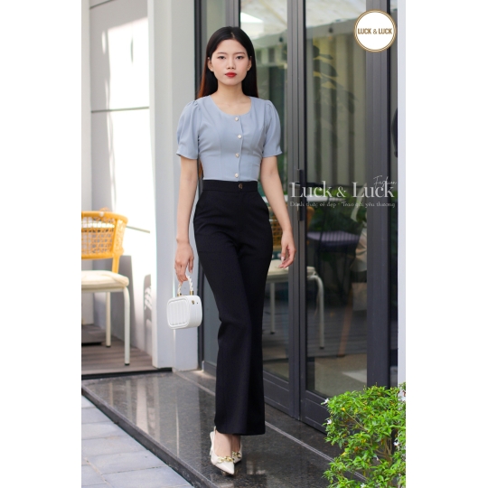 Áo kiểu cổ tròn nút vàng - Màu Xám