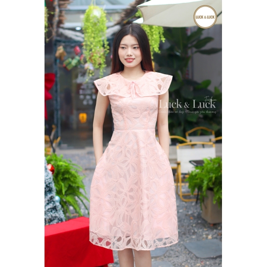 Đầm Ren tay ngắn - Màu Hồng