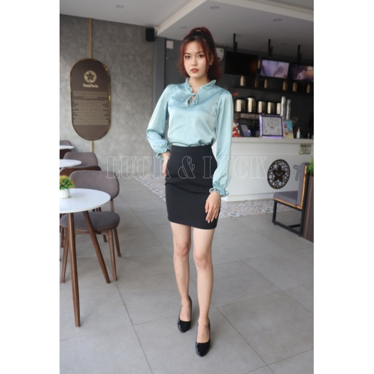 Áo sơ mi tay dài phối nơ cổ