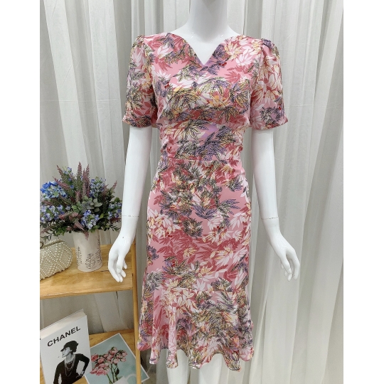 Đầm body đuôi cá