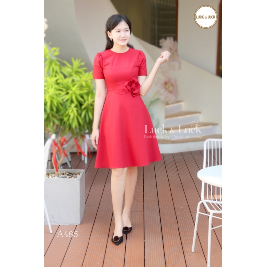 ĐẦM CÔNG SỞ CỔ TRÒN NHẤN HOA