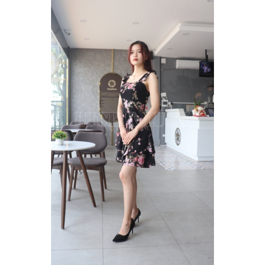 ĐẦM XOÈ HOA 2 DÂY PHỐI BÈO TAY