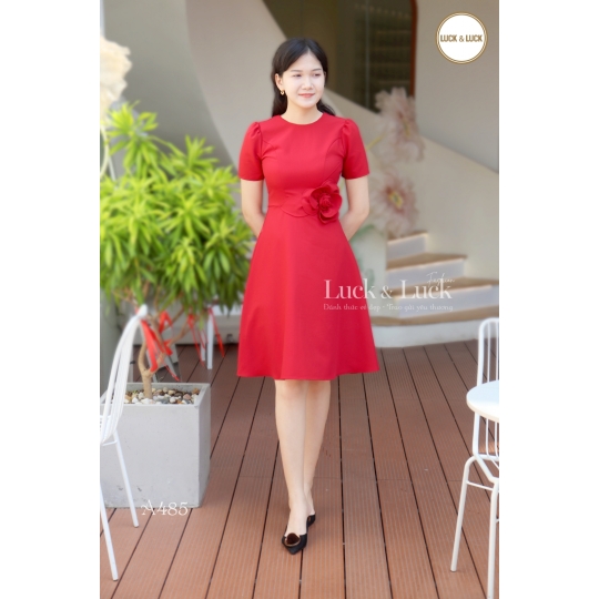 ĐẦM CÔNG SỞ CỔ TRÒN NHẤN HOA