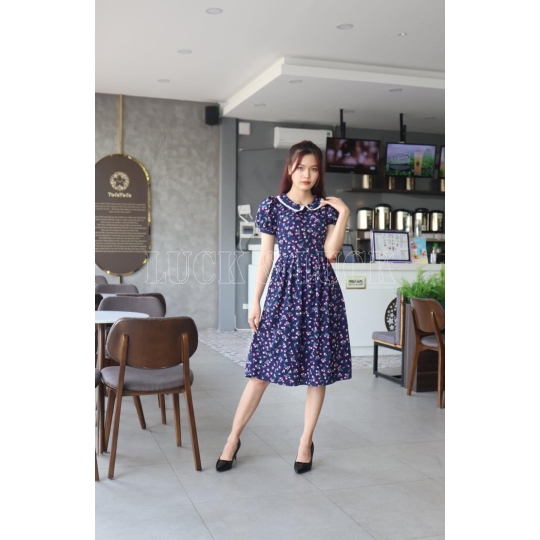 Đầm xoè hoa nhí dễ thương