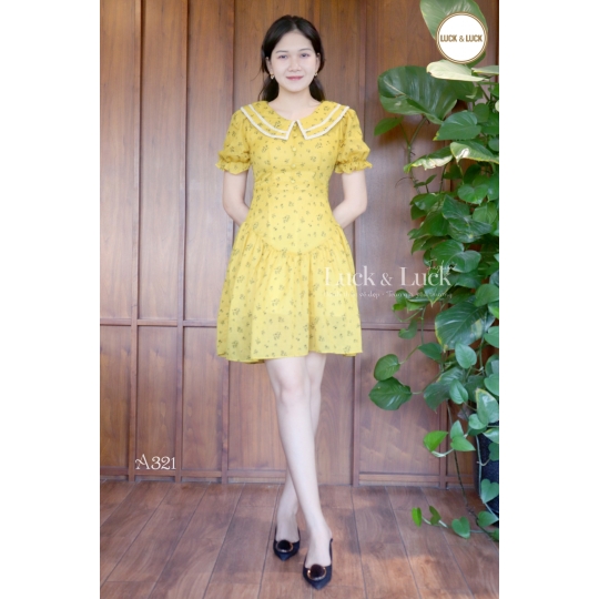 VÁY HOA NHÍ CỔ TIM