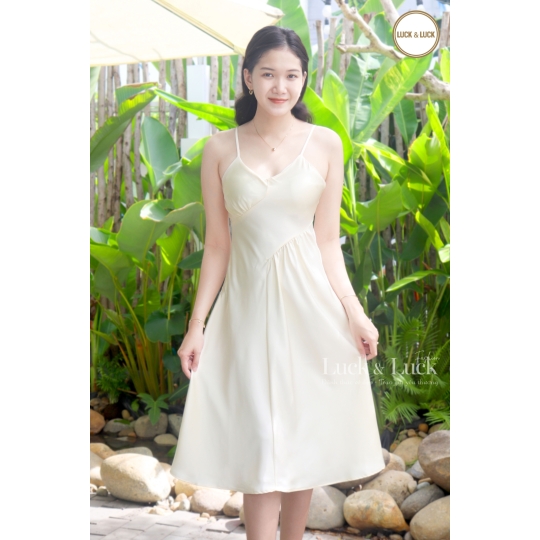 Đầm 2 dây trắng