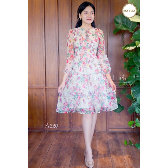 ĐẦM HỌA TIẾT HOA