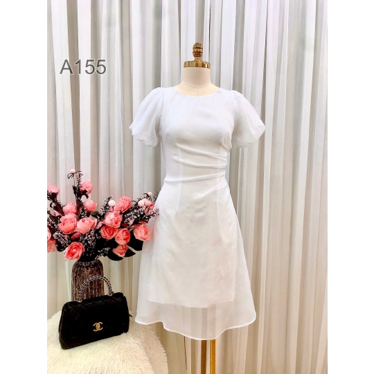 Đầm cổ tròn chất nhăn tay bí