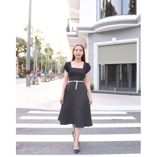 Đầm xoè gấm