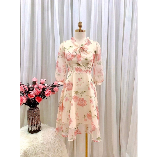 ĐẦM XÒE TAY LỠ MS CÓ NƠ CỘT_KEM